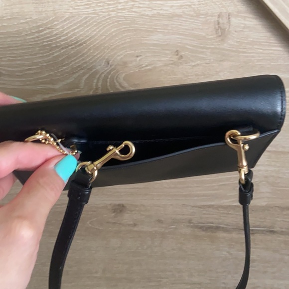 Coach HP🛑 - Picture 5 of 7